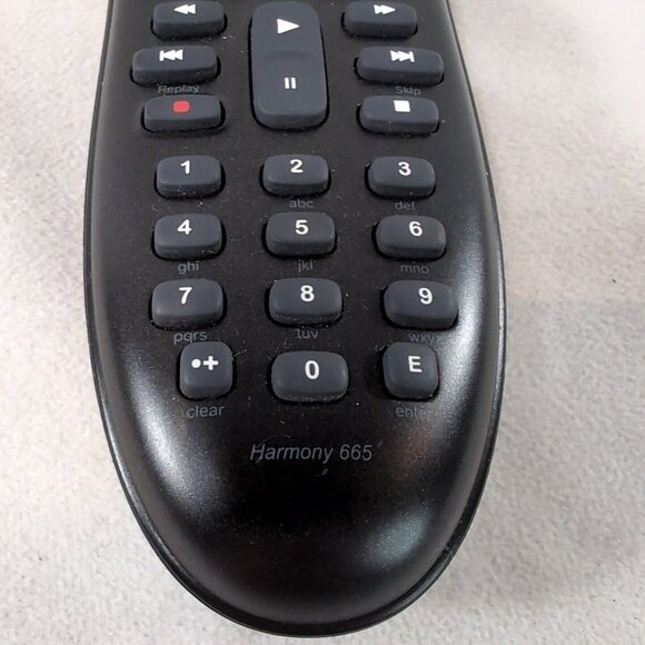 Logitech Logi Harmony 665 Universal Remote Control TESTED WORKING Black Screen - Picture 5 of 7